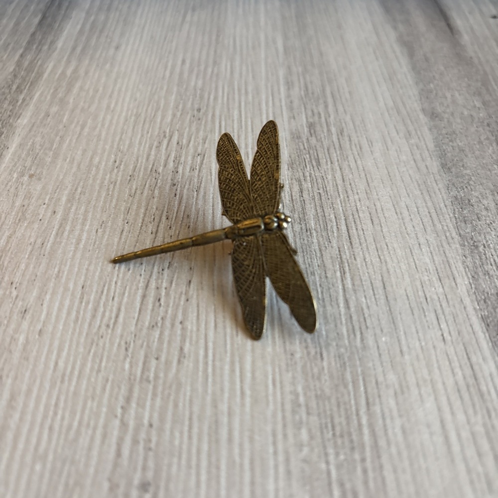 Vintage Gold/Brass Tone Dragonfly Animal Brooch Pin
